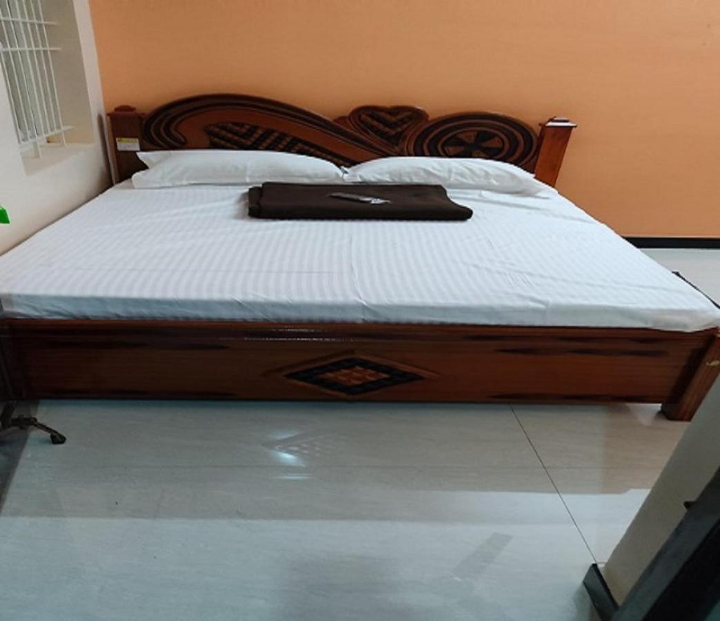 Hotel Jeeva Residency à Thalaivasal Extérieur photo