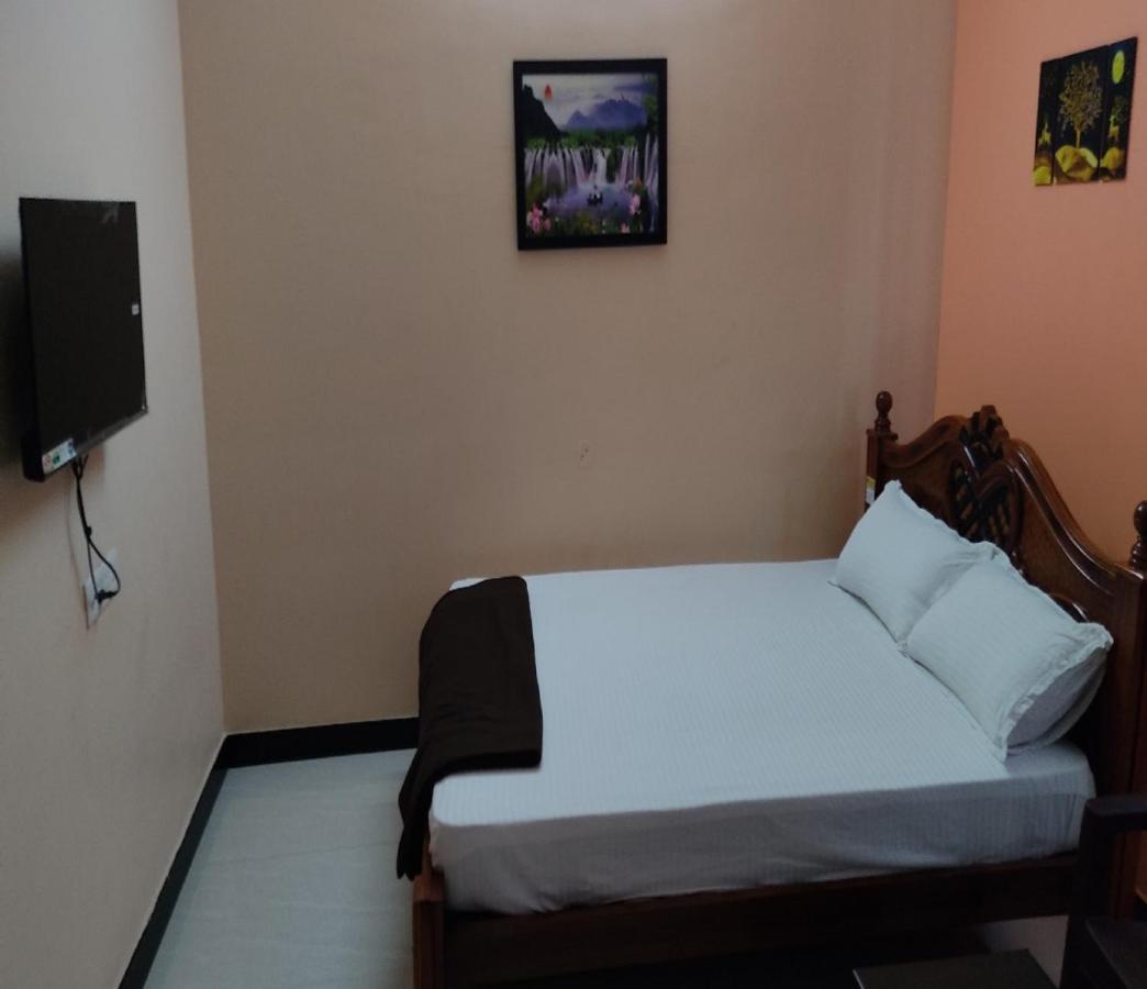 Hotel Jeeva Residency à Thalaivasal Extérieur photo